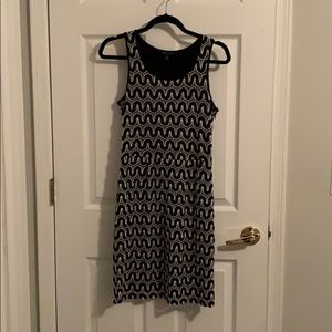 Dress - sleeveless